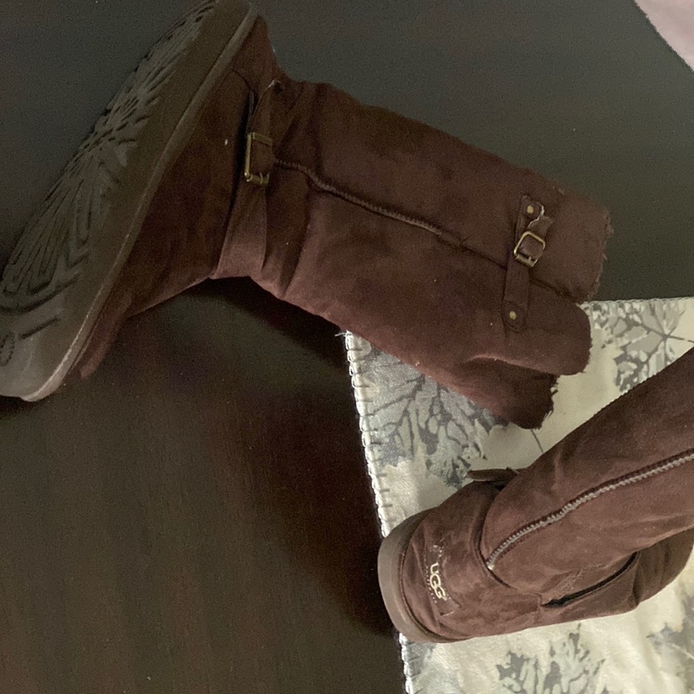 Brown UGGS